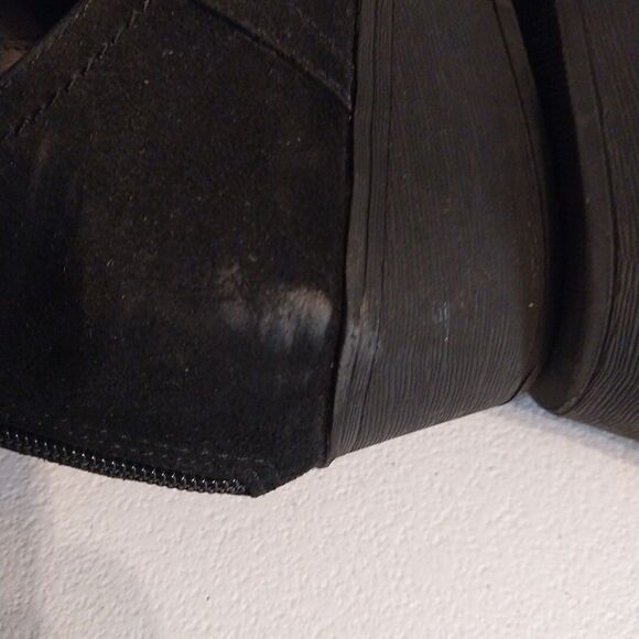 Falls Creek  Booties Sz 9 Black Cut Out Zippered Back Faux Suede Western Cowgirl - Picture 6 of 12